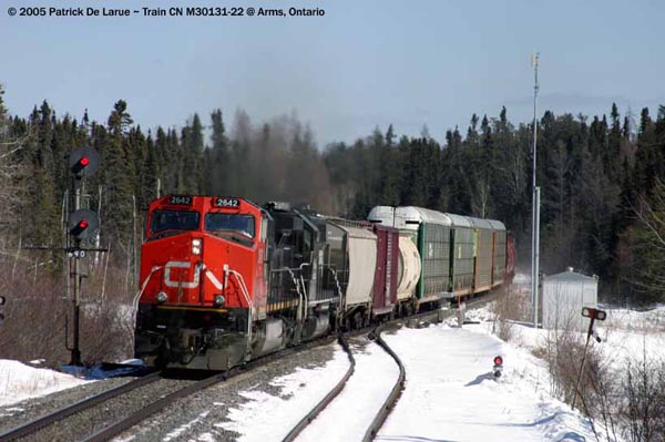 050325 [001] CN M30131-22 Arms, Ont